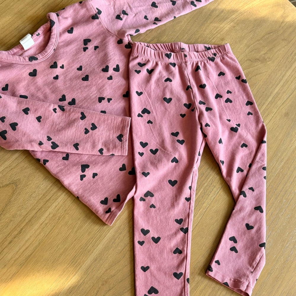 H&M Heart Pattern 2-Piece Set - Picture 6 of 6